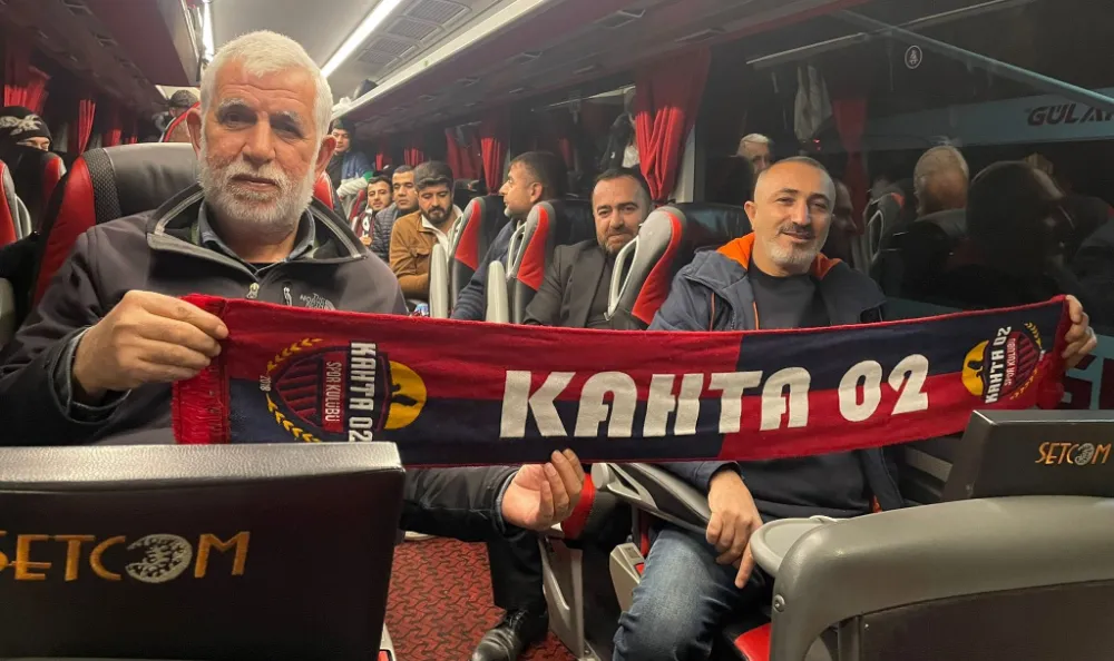 Kahta Belediye Başkanı Hallaç’tan Kahta02spor taraftarına büyük destek