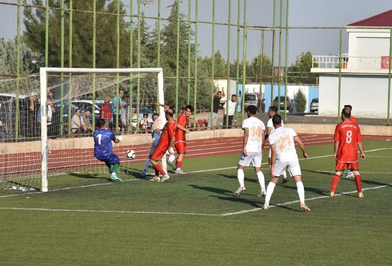 DBB Erkek Futbol Takımı, Bölgesel Amatör Ligi’ne yükseldi