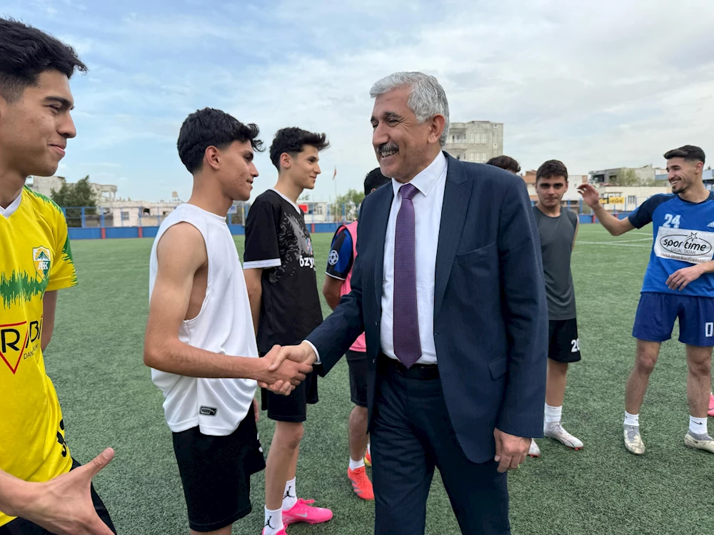 Başkan Hallaç’tan Sporculara Bayram Hediyesi